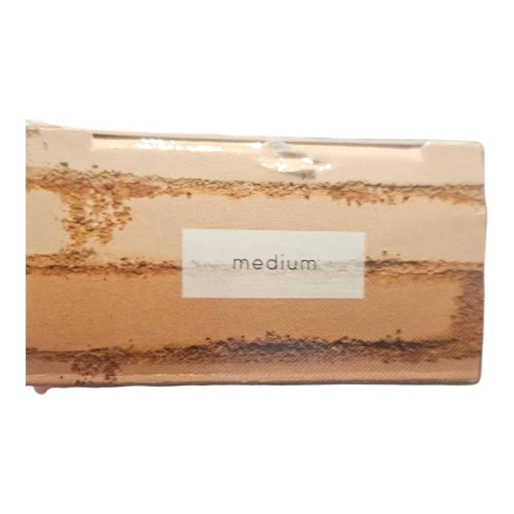 Laura Geller Double Take Baked Powder Foundation - Medium Travel Size NEW - Picture 3 of 8